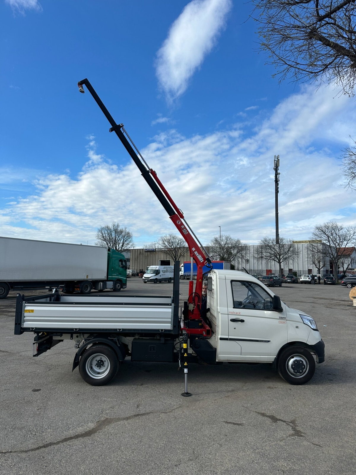 Piaggio Porter Cabinato NP6 LPG long range 3070 chassis Pro (6)