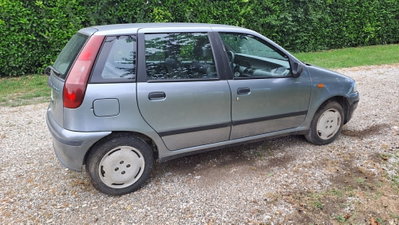 Fiat Punto 75 cat 5 porte ELX (3)