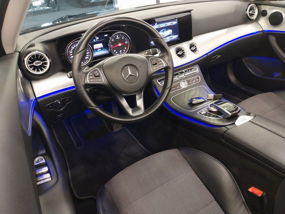 Mercedes-Benz Classe E Cabrio 220 d Auto 4Matic Cabrio Business Sport (13)