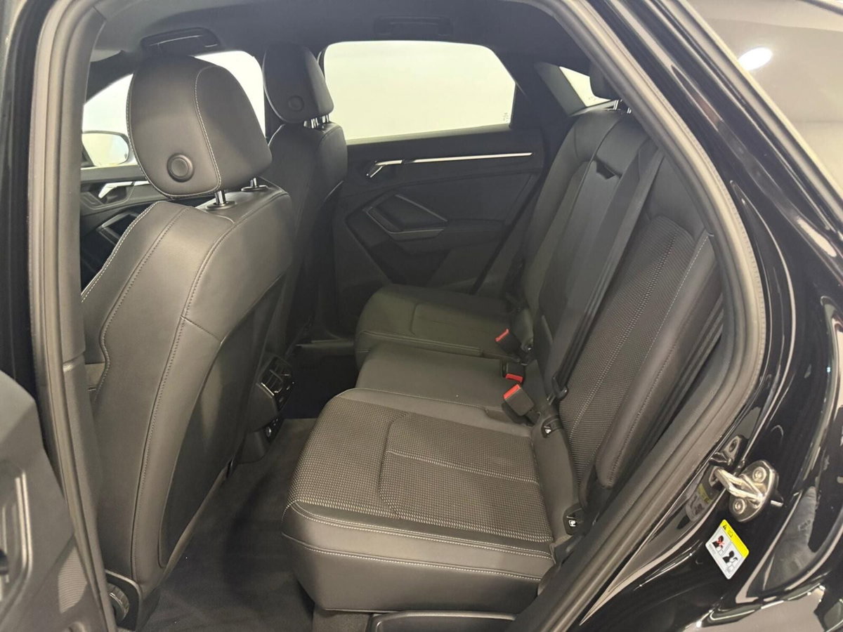 Audi Q3 Sportback 35 TDI quattro S tronic S line edition (17)