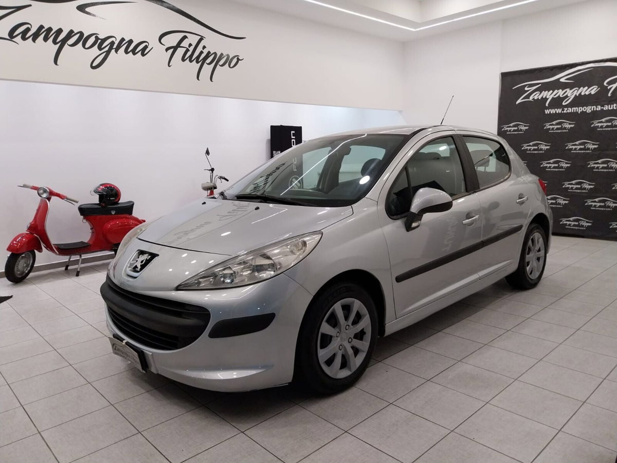 Peugeot 207 HDi 70CV 5p. XS
