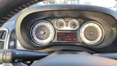 Fiat 500L 1.3 Multijet 85 CV Lounge (8)