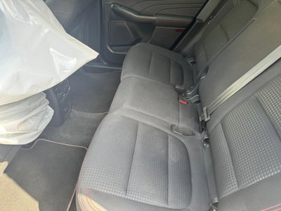 Ford Kuga 2.5 Full Hybrid 190 CV CVT 2WD ST-Line Design (15)