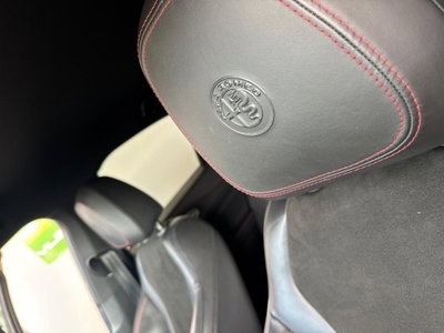 Alfa Romeo Giulia 2.9 T V6 AT8 Quadrifoglio (18)