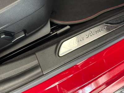 Alfa Romeo Giulia 2.9 T V6 AT8 Quadrifoglio (19)