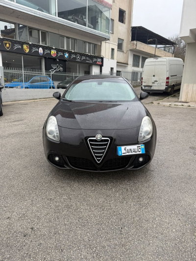 Alfa Romeo Giulietta 2.0 JTDm-2 Distinctive 140cv (2)