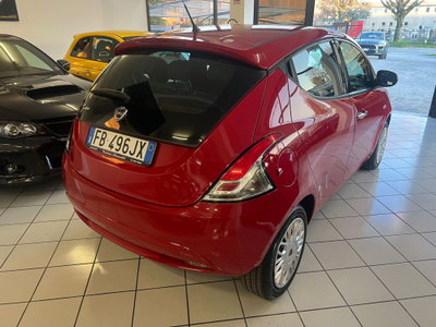 Lancia Ypsilon 1.2 69 CV 5 porte Gold (6)