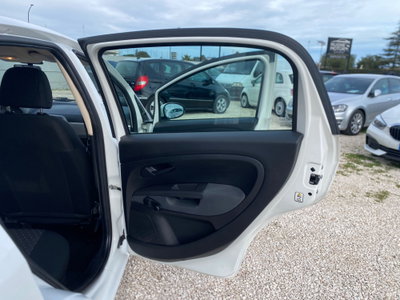 Fiat Grande Punto 1.2 5 porte Dynamic (14)