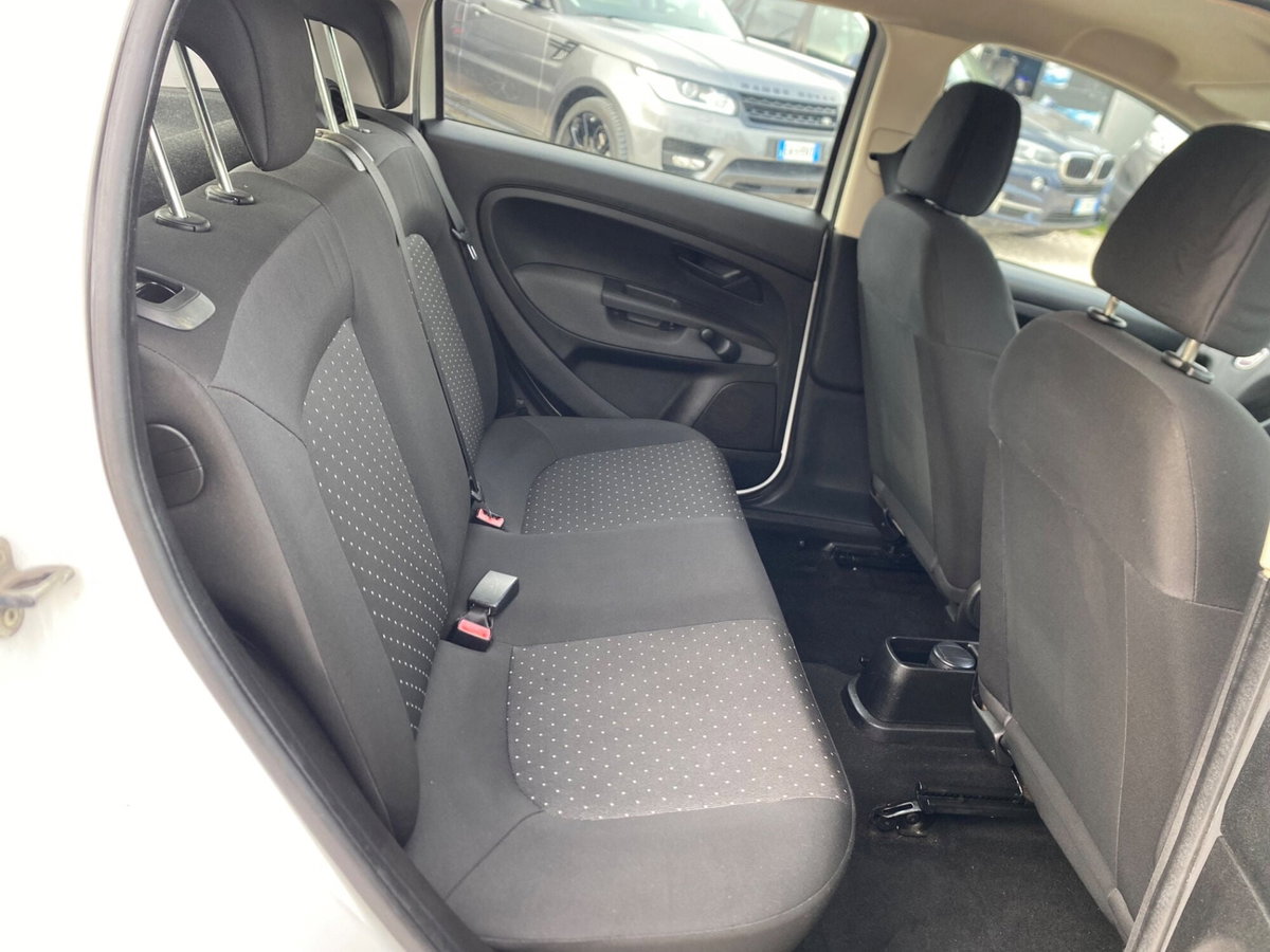 Fiat Grande Punto 1.2 5 porte Dynamic (18)