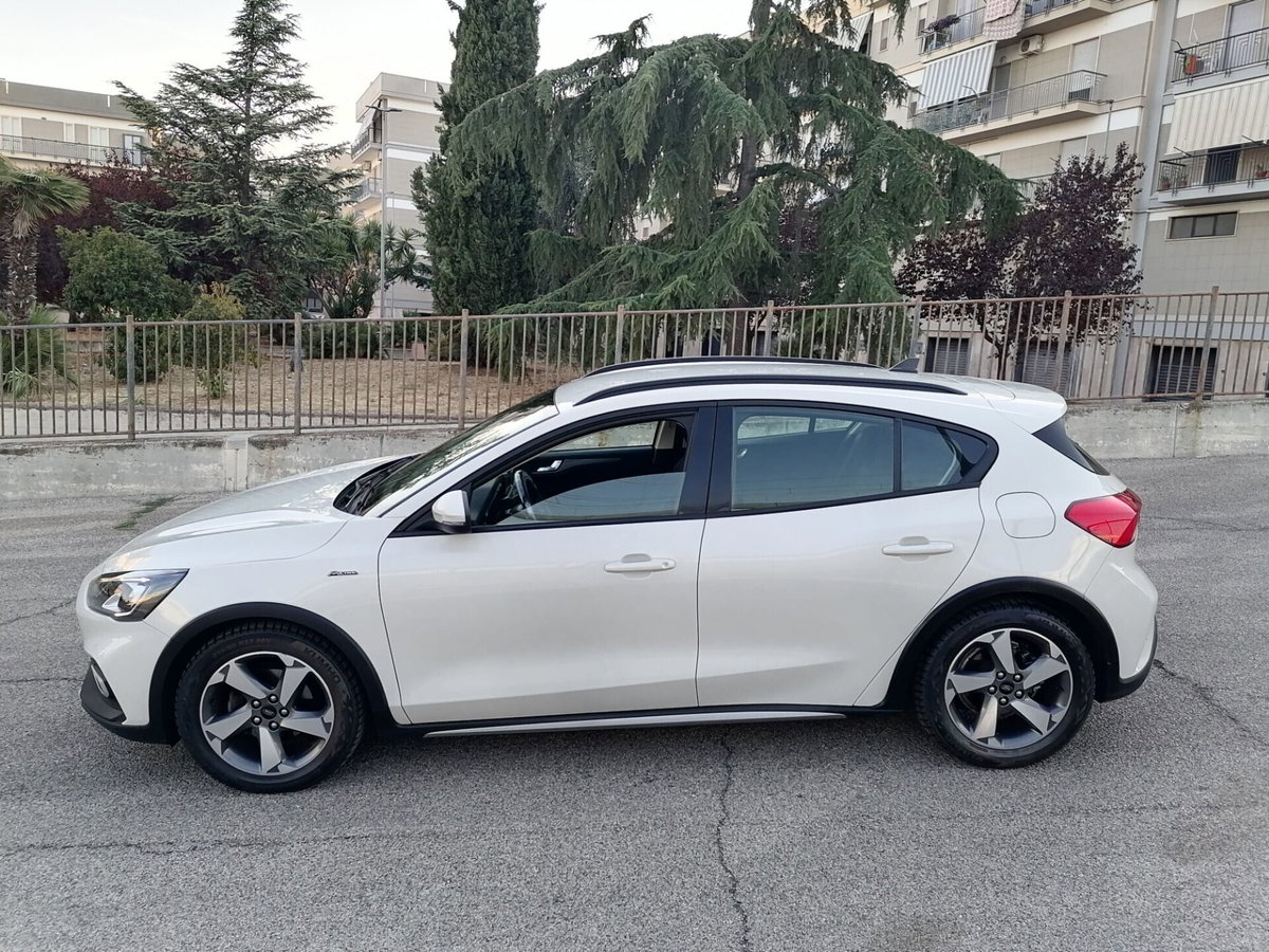 Ford Focus 1.5 EcoBlue 120 CV automatico 5p. Active V Co-Pilot (8)