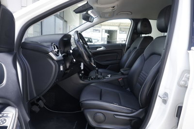 Mercedes-Benz Classe B 200 d Automatic Business (19)