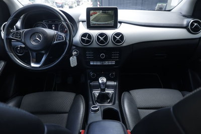 Mercedes-Benz Classe B 200 d Automatic Business (2)