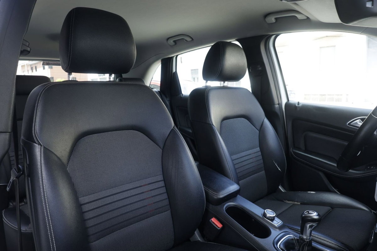 Mercedes-Benz Classe B 200 d Automatic Business (6)