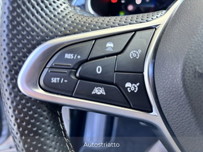 Renault Captur Full Hybrid E-Tech 145 CV Techno Fast Track (13)
