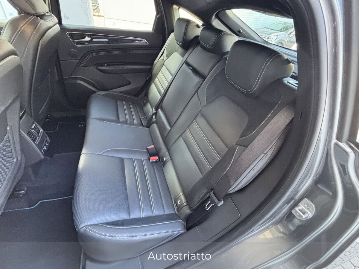 Renault Captur Full Hybrid E-Tech 145 CV Techno Fast Track (7)