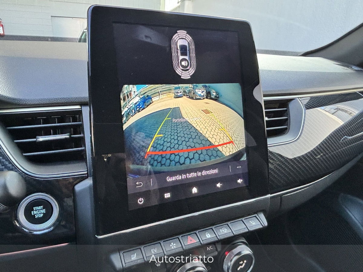 Renault Captur Full Hybrid E-Tech 145 CV Techno Fast Track (8)