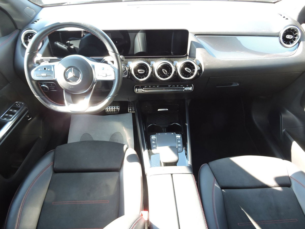 Mercedes-Benz GLA SUV 200 d Automatic Premium (11)