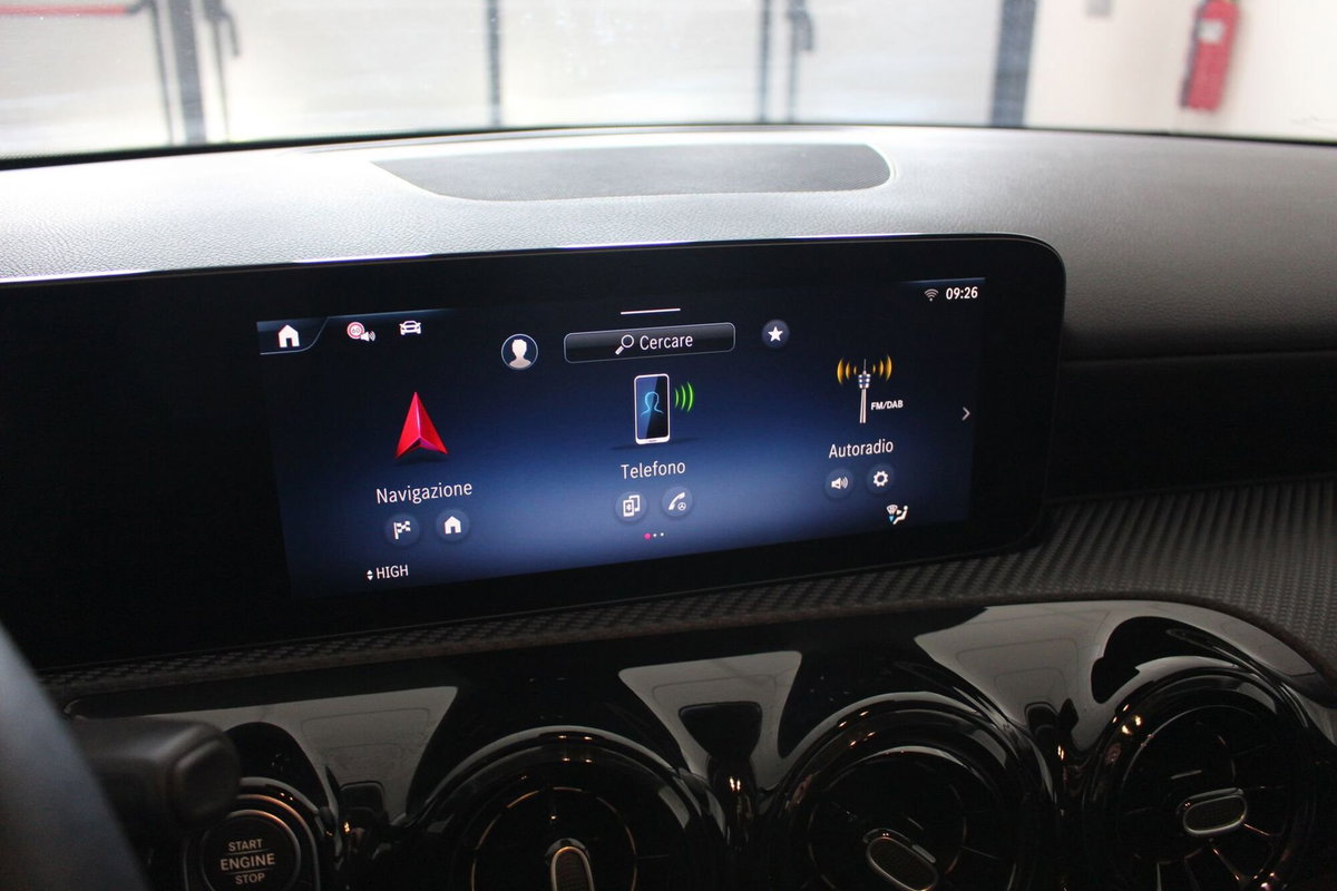Mercedes-Benz Classe A 180 d Automatic Executive (17)