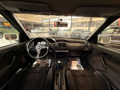 Ford Escort 1.6i turbo RS (14)