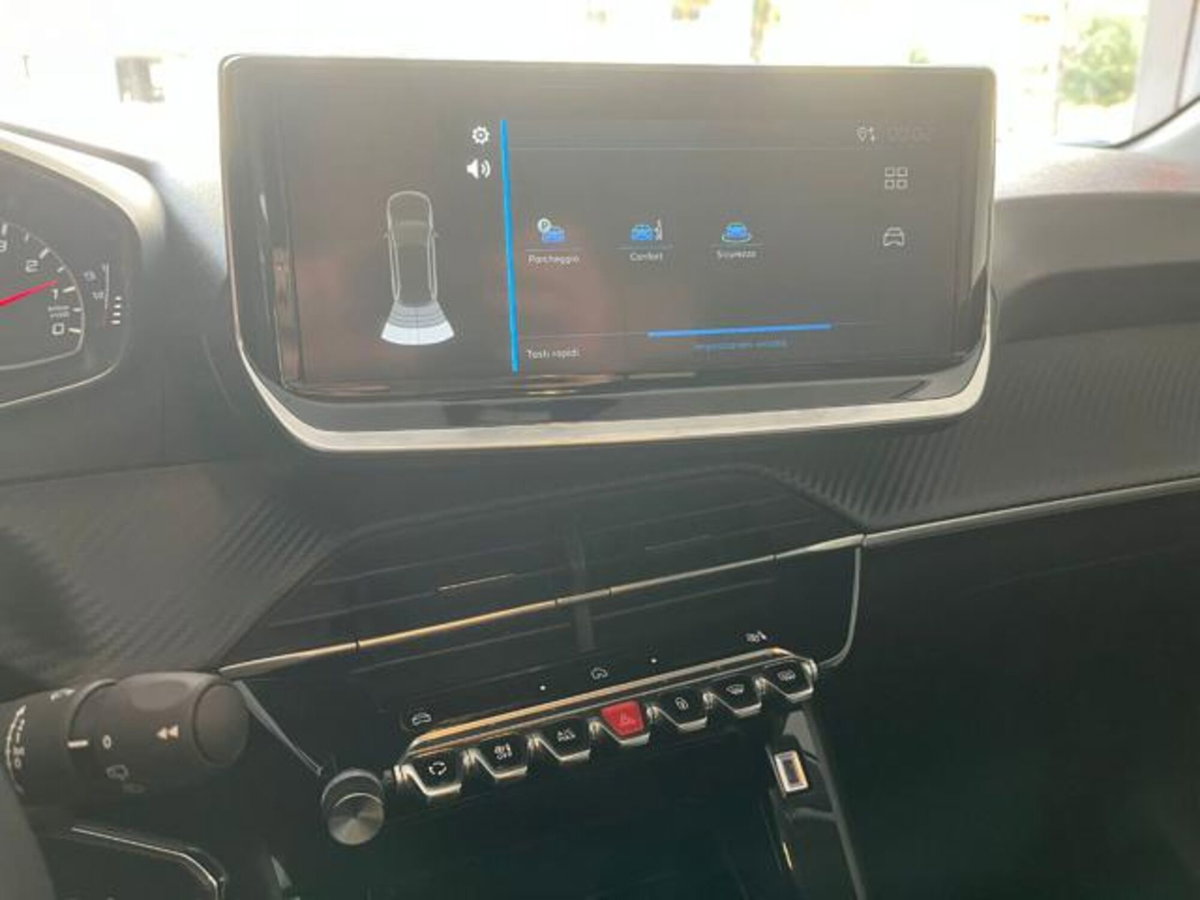 Peugeot 208 1.2 puretech Active s&s 75cv (12)