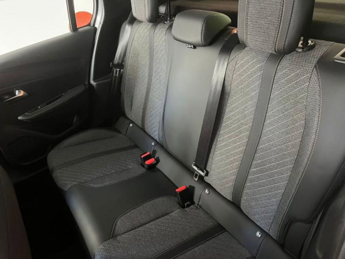 Peugeot 208 1.2 puretech Active s&s 75cv (15)