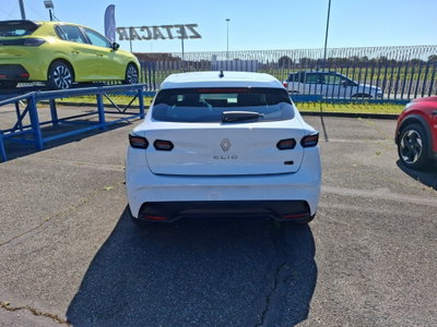 Renault Clio 1.8 full hybrid Evolution 160cv auto (4)