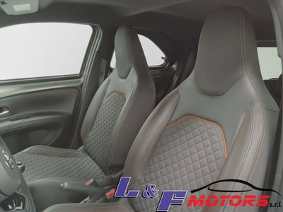 Toyota Aygo X 1.0 Lounge 72cv (15)
