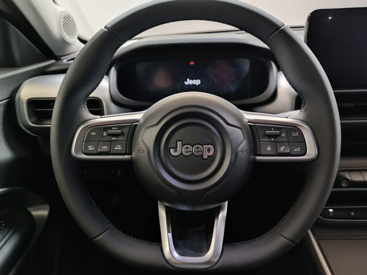 Jeep Avenger 1.2 turbo e-hybrid mhev Summit fwd 110cv edct6 (11)
