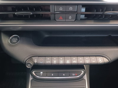 Jeep Avenger 1.2 turbo e-hybrid mhev Summit fwd 110cv edct6 (16)