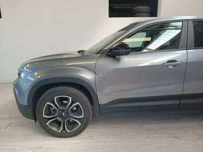 Jeep Avenger 1.2 turbo e-hybrid mhev Summit fwd 110cv edct6 (5)