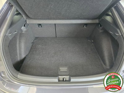Volkswagen Taigo 1.0 tsi R-Line 115cv (8)