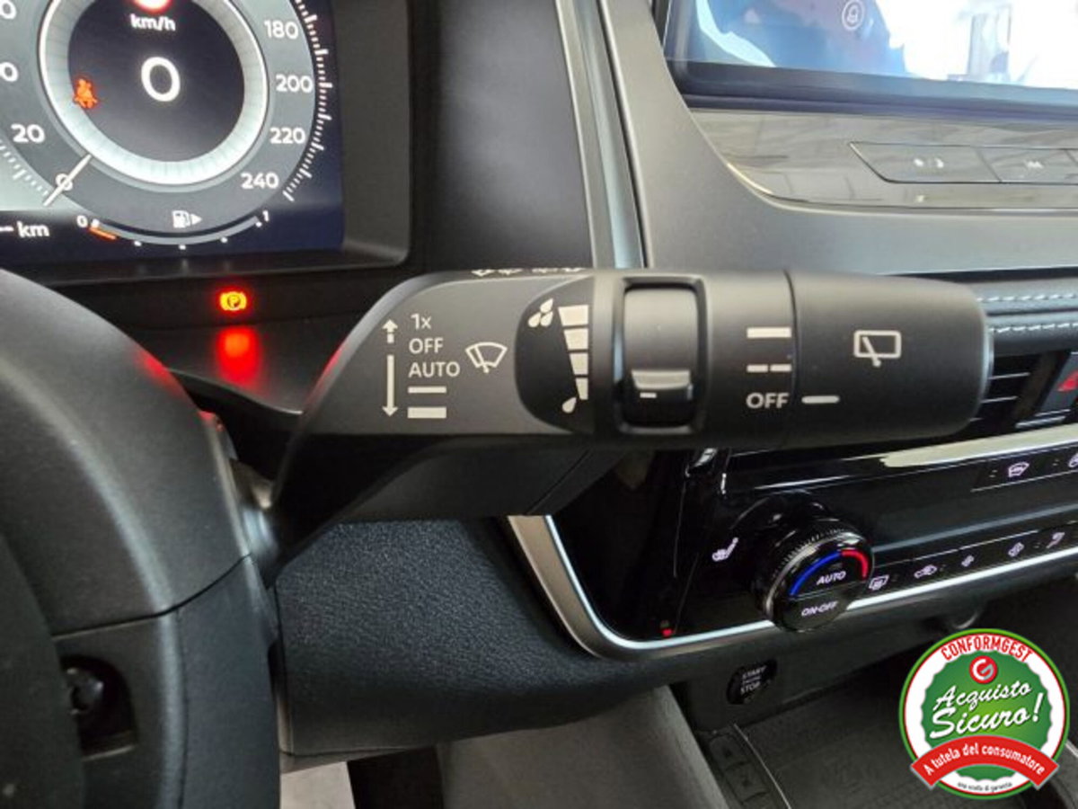 Nissan Qashqai 1.3 mhev N-Connecta 4wd 158cv xtronic (15)