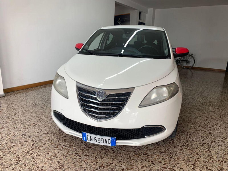 Lancia Ypsilon 1.3 MJT 16V 95 CV 5 porte S&S Gold