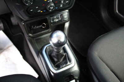 Jeep Renegade 1.0 T3 Longitude (17)