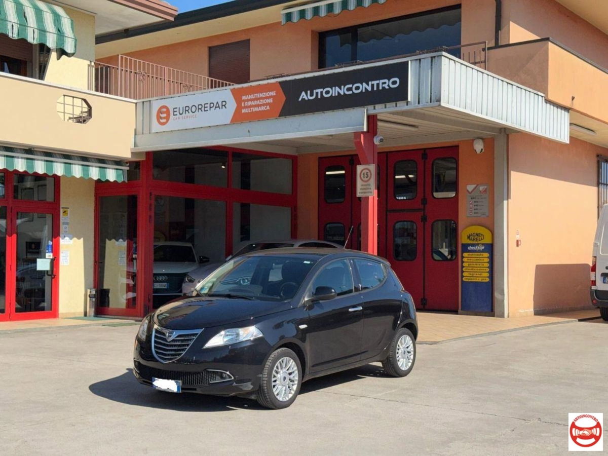 Lancia Ypsilon 1.3 MJT 16V 95 CV 5 porte S&S Gold