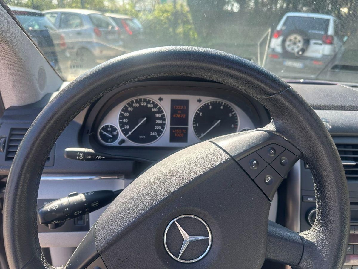 Mercedes-Benz Classe B 200 Turbo Chrome (11)
