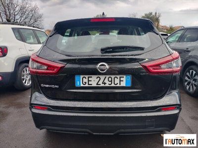 Nissan Qashqai 1.5 dCi 115 CV DCT Business (5)