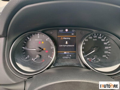 Nissan Qashqai 1.5 dCi 115 CV DCT Business (8)