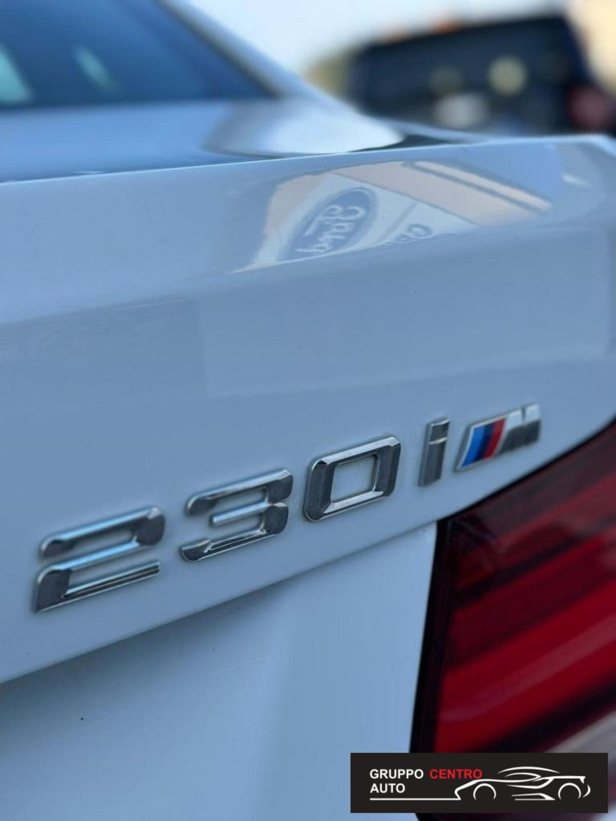 BMW Serie 2 Coupé 230i  Msport (10)