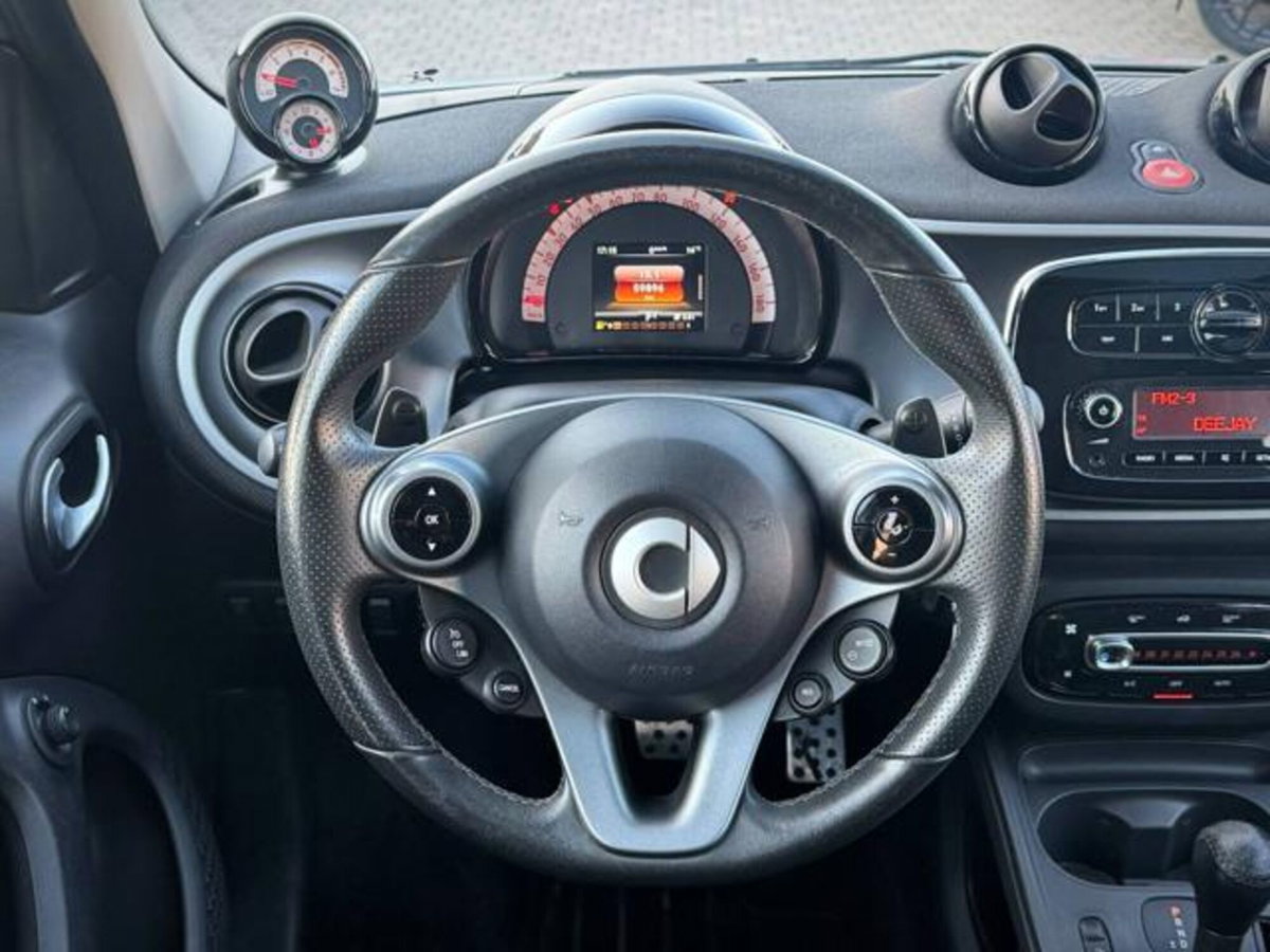 smart forfour forfour 70 1.0 twinamic Superpassion (17)