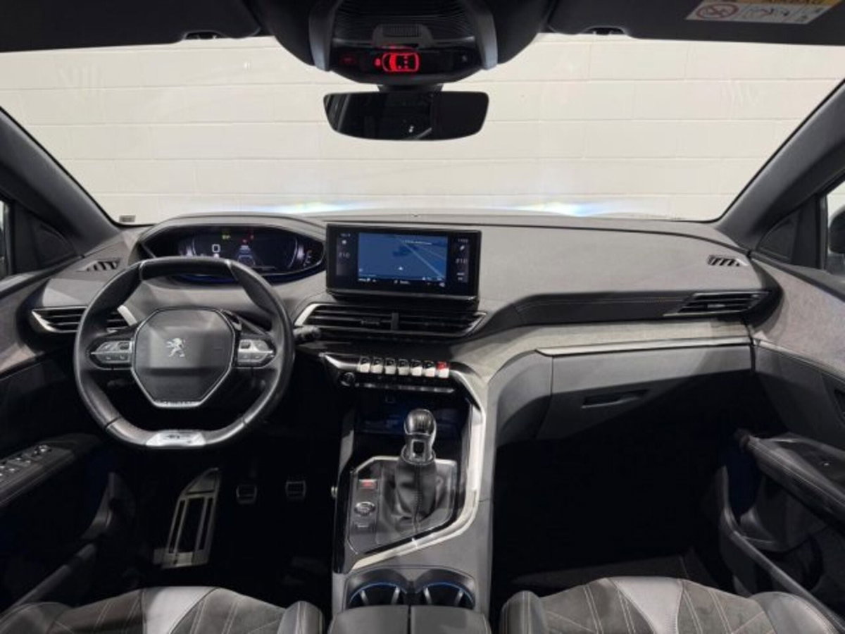 Peugeot 3008 BlueHDi 130 S&S GT (10)