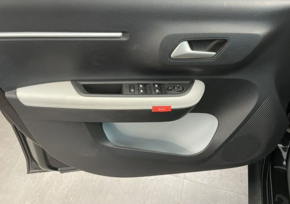 Citroen C3 1.2 puretech turbo Max 100cv s&s (13)