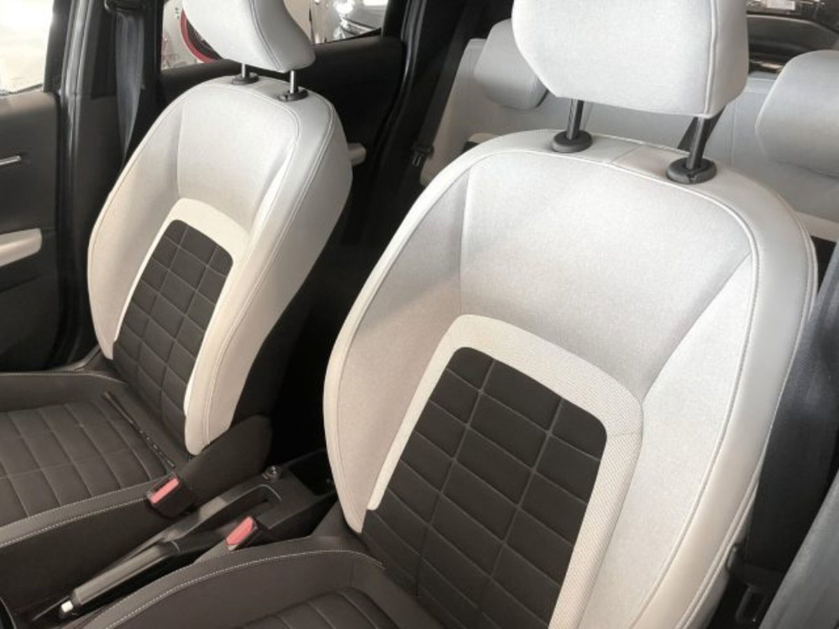 Citroen C3 1.2 puretech turbo Max 100cv s&s (2)