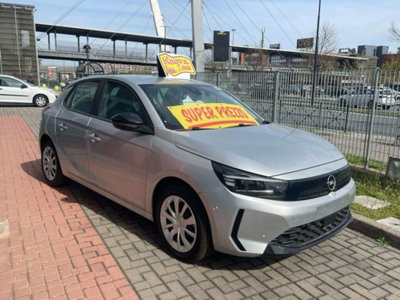 Opel Corsa 1.2 (2)