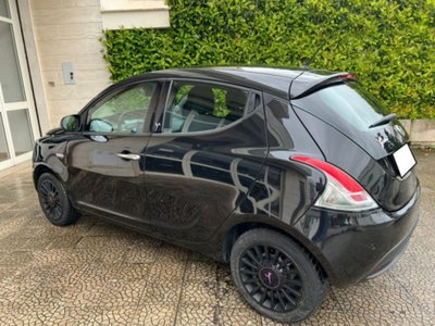 Lancia Ypsilon 1.3 MJT 16V 95 CV 5 porte S&S Platinum (9)