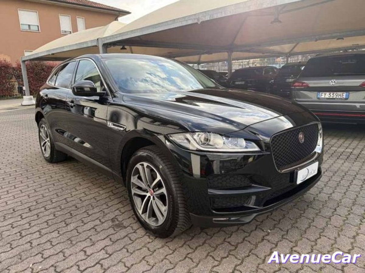 Jaguar F-Pace 2.0 D 180 CV AWD Prestige (3)