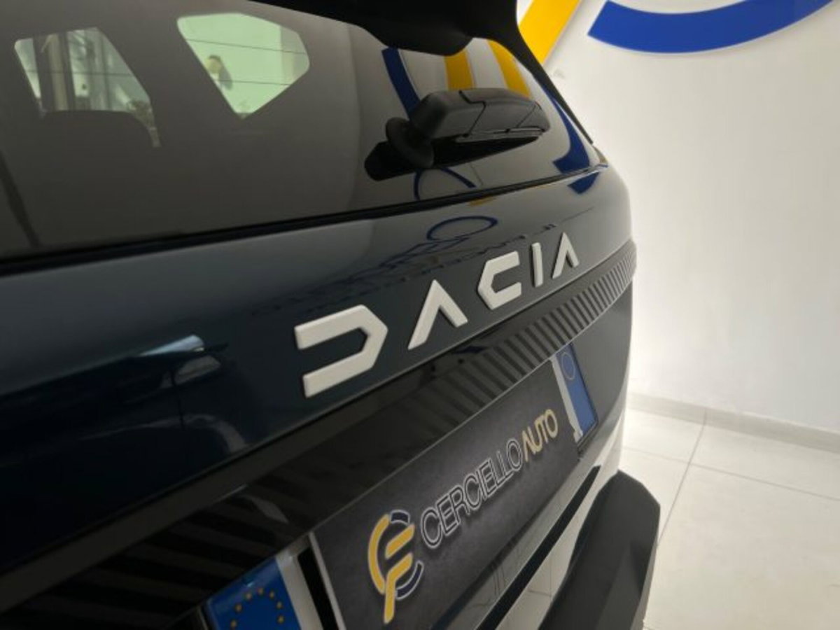 Dacia Bigster 1.8 hybrid Journey 155cv auto (13)