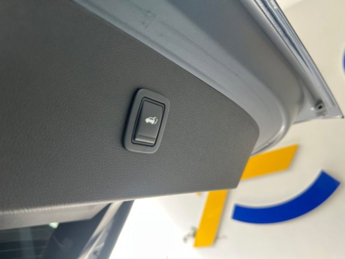 Dacia Bigster 1.8 hybrid Journey 155cv auto (16)