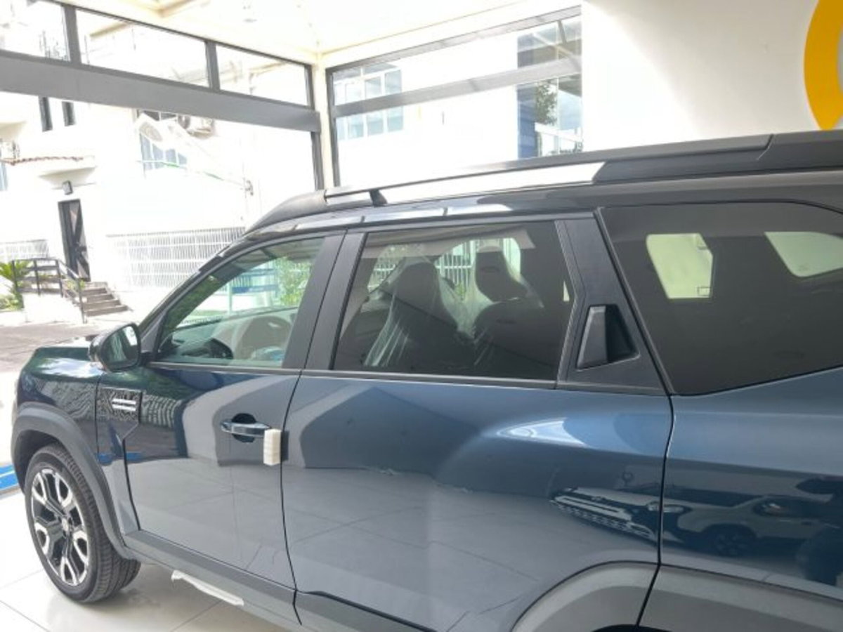 Dacia Bigster 1.8 hybrid Journey 155cv auto (7)