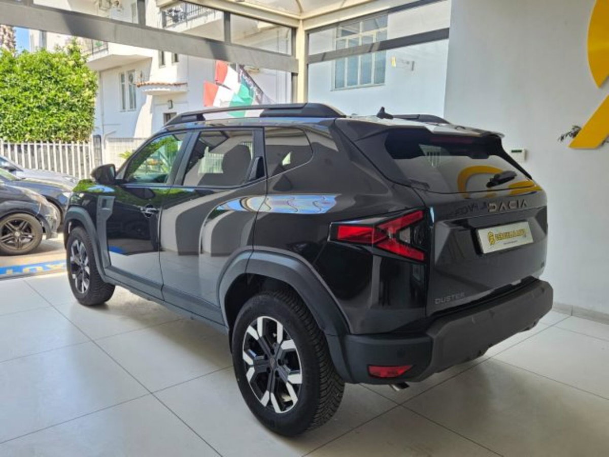 Dacia Duster 1.2 mild hybrid Extreme 4x4 130cv (6)